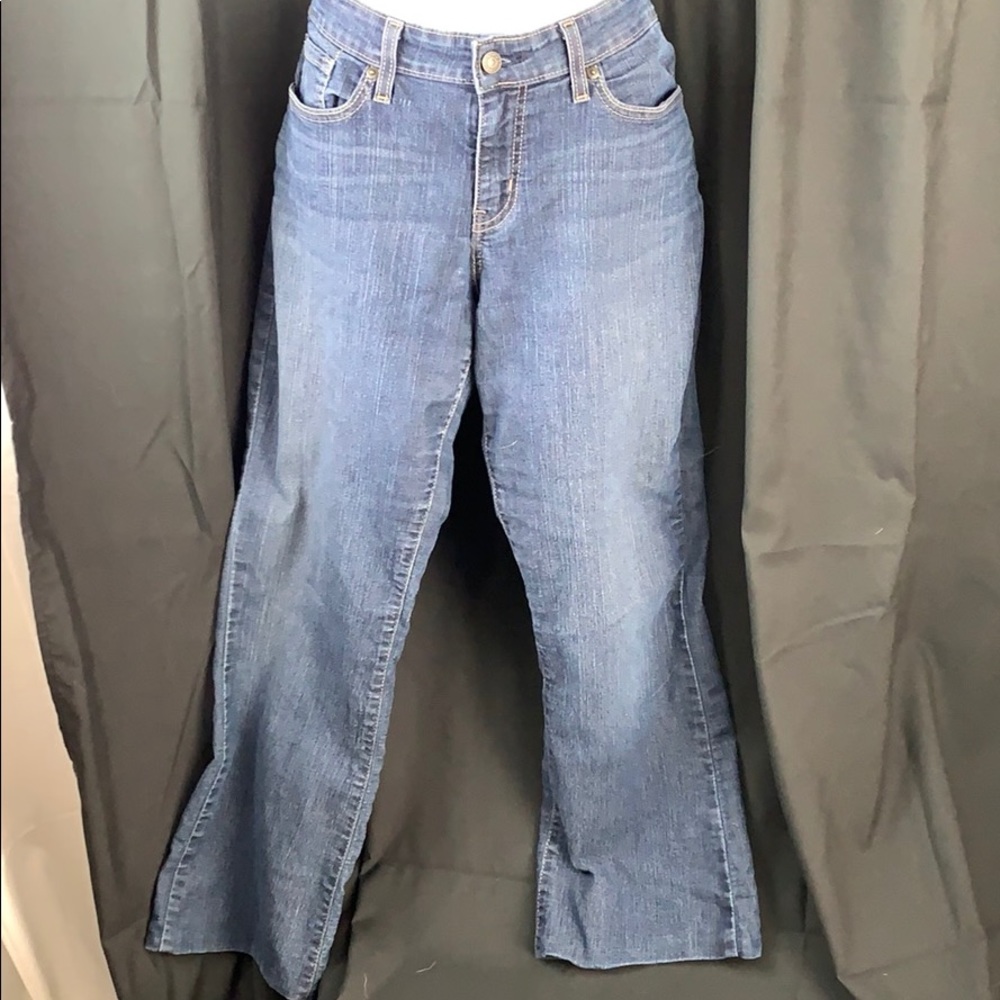 Women’s Levi modern boot cut jeans